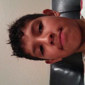 Meet your Posher, Emmanuel